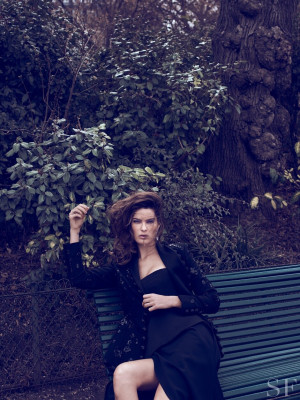Isabeli Fontana - Savoir Flair Magazine