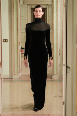 Isabeli Fontana for Elisabetta Franchi FW25