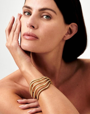 Isabeli Fontana for Jamie Turner Designs campaign