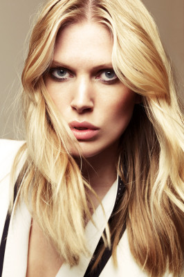 Iselin Steiro pic #559131