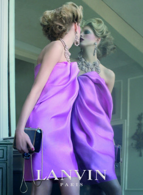 photo 16 in Iselin Steiro gallery [id188823] 2009-09-21 00:00:00
