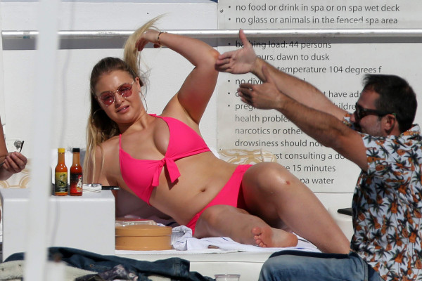 Iskra Lawrence pic #1021661