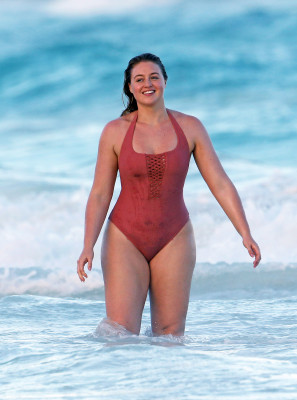 Iskra Lawrence pic #1044587