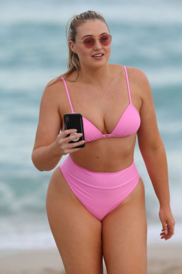 Iskra Lawrence pic #1126026