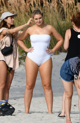 Iskra Lawrence pic #1125946