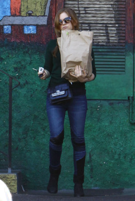 Isla Fisher pic #670896