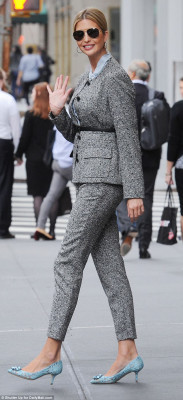 Ivanka Trump pic #997523