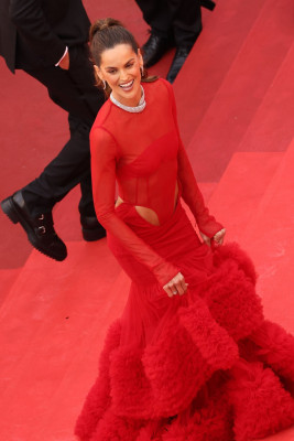 Izabel Goulart
