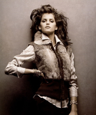 photo 26 in Izabel Goulart gallery [id99932] 2008-06-27 00:00:00