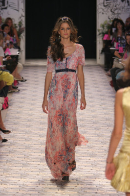 Izabel Goulart pic #136921
