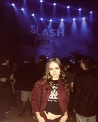 photo 4 in Izabela Vidovic gallery [id1128497] 2018-12-29 00:00:00