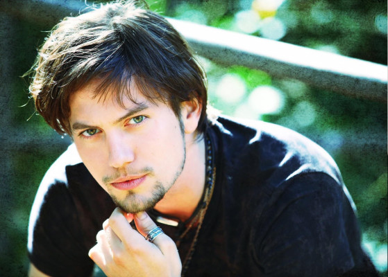 Jackson Rathbone pic #297255