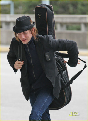 Jackson Rathbone pic #148020