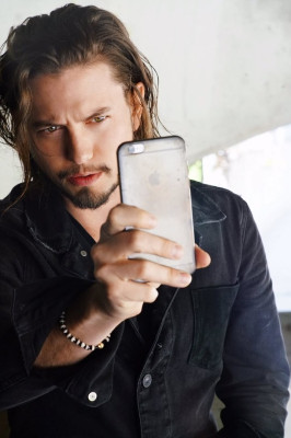Jackson Rathbone pic #937303