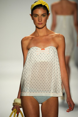Jacquelyn Jablonski pic #957354