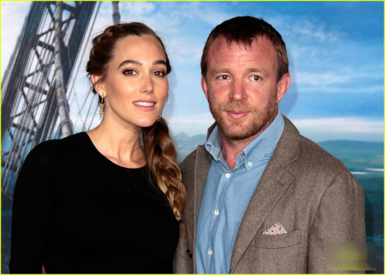 Jacqui Ainsley pic #1206598