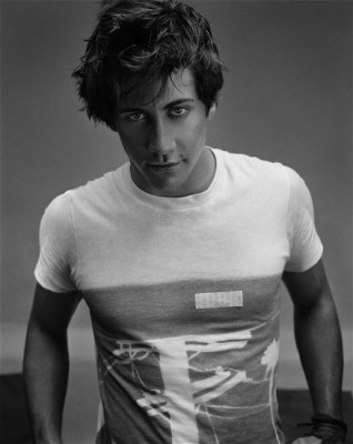 Jake Gyllenhaal pic #99532