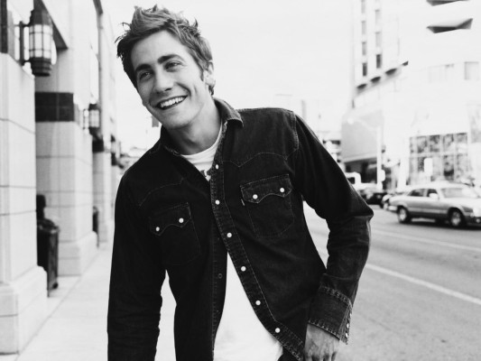 Jake Gyllenhaal pic #265455