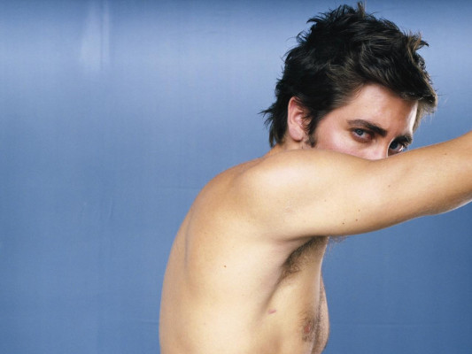 Jake Gyllenhaal pic #259772