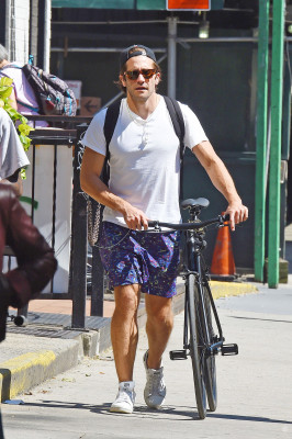 Jake Gyllenhaal - Out bike riding in New York City, August 31, 2019