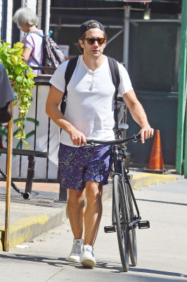 Jake Gyllenhaal - Out bike riding in New York City, August 31, 2019