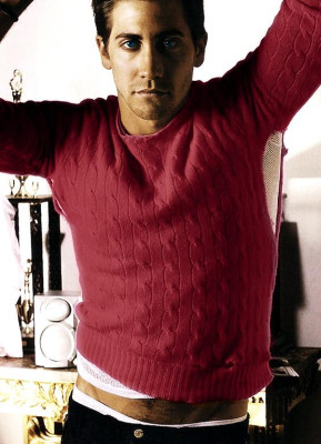 Jake Gyllenhaal pic #269218