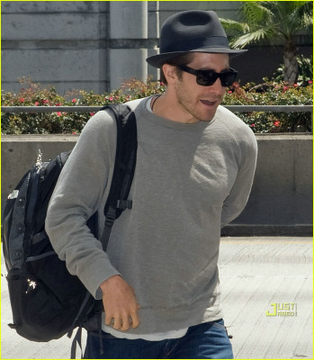Jake Gyllenhaal pic #153879
