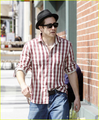 Jake Gyllenhaal pic #145282