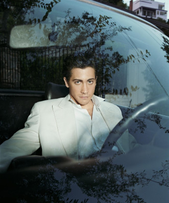 Jake Gyllenhaal pic #521880