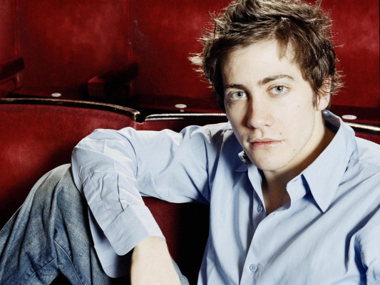 Jake Gyllenhaal pic #266550