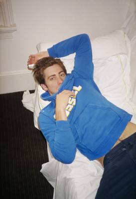 Jake Gyllenhaal pic #216545