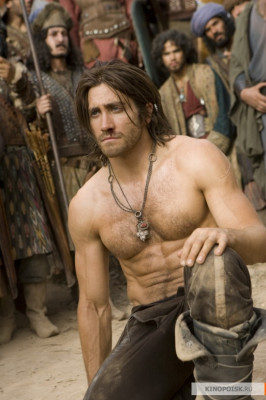 photo 17 in Jake Gyllenhaal gallery [id267893] 2010-05-31 00:00:00