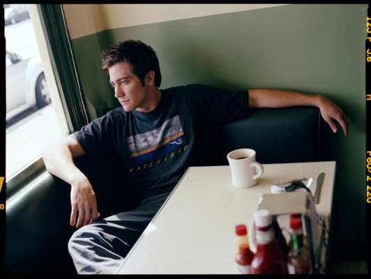 Jake Gyllenhaal pic #86997
