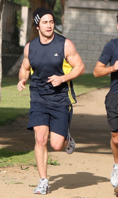 Jake Gyllenhaal pic #131255
