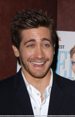 Jake Gyllenhaal pic #188050