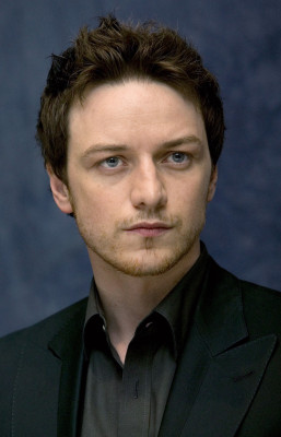 photo 8 in James McAvoy gallery [id340619] 2011-01-12 00:00:00