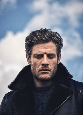 Возможно создать галерею для James Norton?