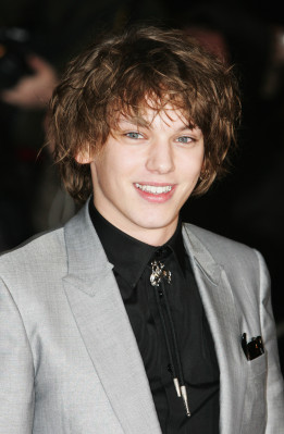 Jamie Campbell-Bower pic #146147