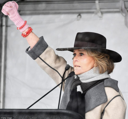 Jane Fonda pic #1033181