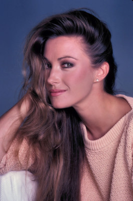 Jane Seymour pic #501063