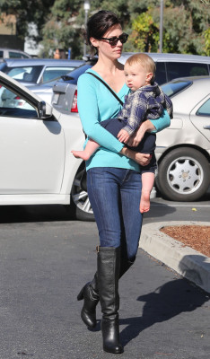 January Jones pic #585678
