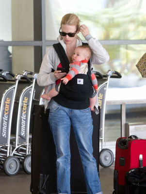 photo 23 in January Jones gallery [id521309] 2012-06-10 00:00:00