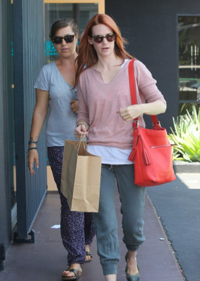photo 15 in January Jones gallery [id526662] 2012-06-25 00:00:00