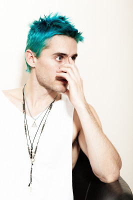 Jared Leto - Elle Russia 12/10/2010