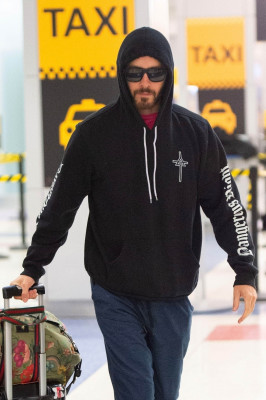 Jared Leto - JFK Airport in New York 04/26/2019