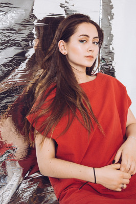 Jasmine Thompson - Photoshoot 04/18/2017