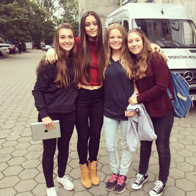 Jasmine Thompson pic #868389