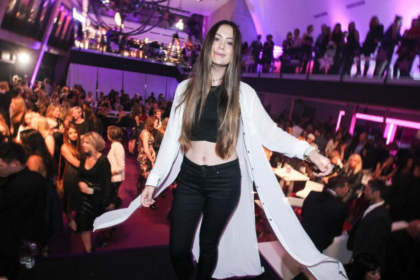 Jasmine Thompson pic #874436