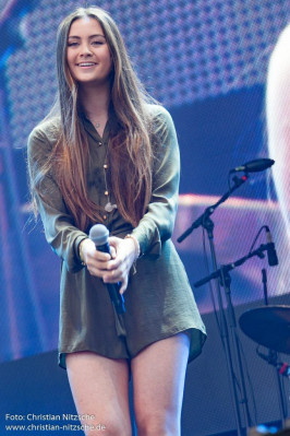 photo 17 in Jasmine Thompson gallery [id879944] 2016-04-11 00:00:00