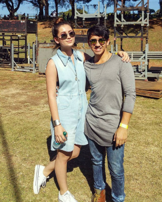 Jasmine Thompson pic #884660